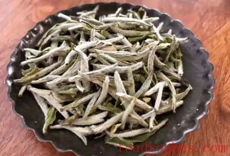 How Many Bud Tips Are in One Pound of Baihao Yinzhen?-1