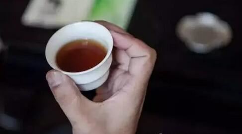 Nine Taboos of Tea Drinking: Don't Hurt Yourself!-4-ChinaTeaGuru: Exploring Chinese Tea Culture and Kung Fu Tea - Tea Art, Tea Ceremony, Tea Knowledge Nine Taboos of Tea Drinking: Don't Hurt Yourself!-4
