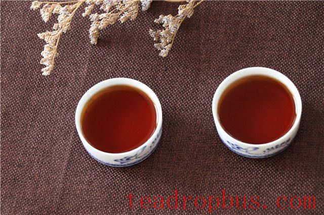 Benefits of Drinking Tea in the Evening-1