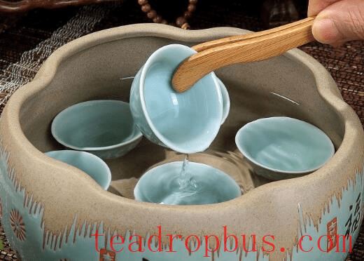 Tea Glaze Cleaning
