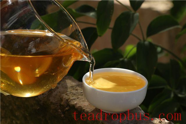 The price range of Dayi Pu'er tea is typically what?-2