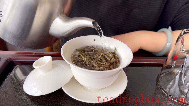 Four Aspects to Consider When Drinking Tea for Health Benefits-3