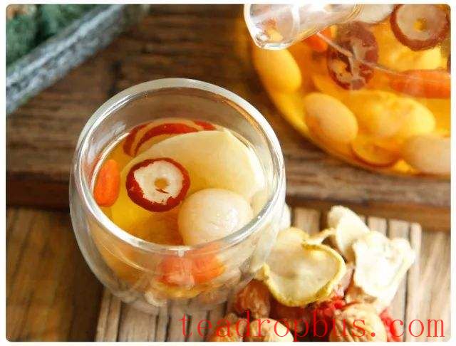Is it Good to Brew Tea with Goji Berries?-1