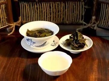 True or False: How Much Do You Know About Tea Rumors?-2