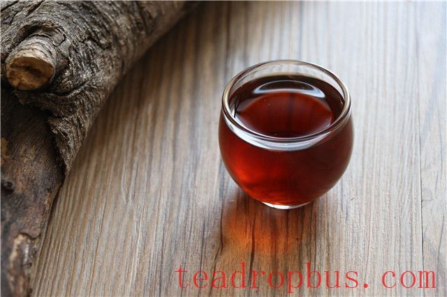 Benefits of Drinking Pu'er Tea Regularly-1