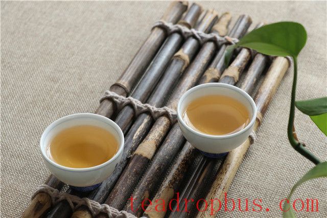 Puer Tea: Blended or Pure Leaf, Which is Better?-4