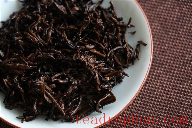 How to Select Pu'er Ripened Tea?-6