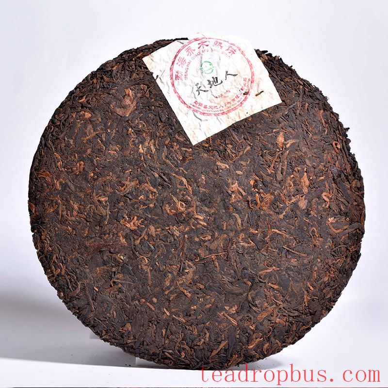Tasting the Flavor of Pu'er Ripe Tea-1