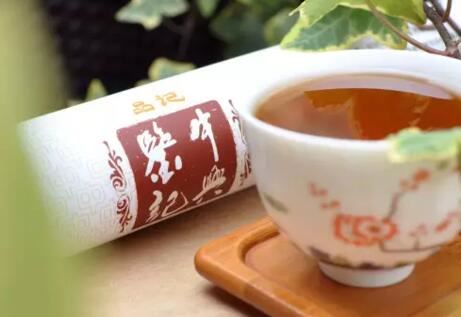 It's often said that raw Pu'er is cooling and ripe Pu'er is warming. How can we navigate this?-2