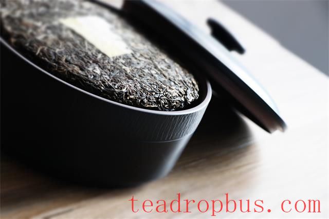 Can new and old teas be stored together?-2