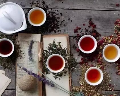 Tea, Slow Down the Pace of Aging-4