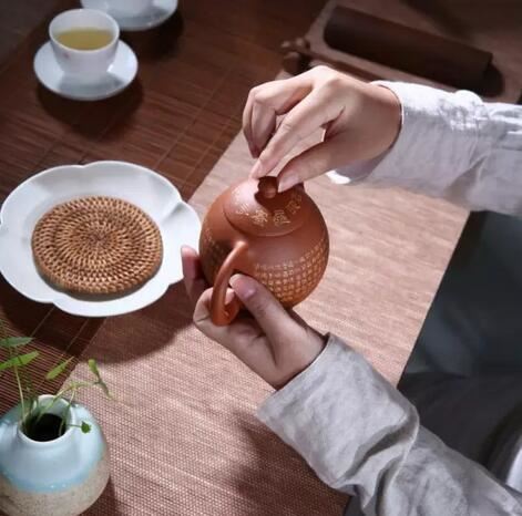 Six Taboos of Enjoying Yixing Teapots – Beware Not to Break Them!-3-ChinaTeaGuru: Exploring Chinese Tea Culture and Kung Fu Tea - Tea Art, Tea Ceremony, Tea Knowledge Six Taboos of Enjoying Yixing Teapots – Beware Not to Break Them!-3