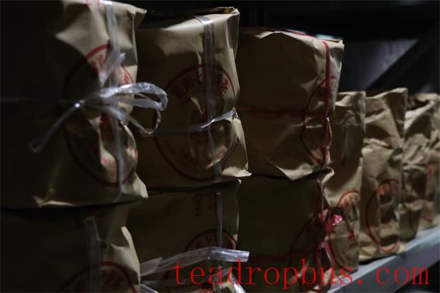 How Long is the Shelf Life of Raw Pu'er Tea, Does it Expire?-1