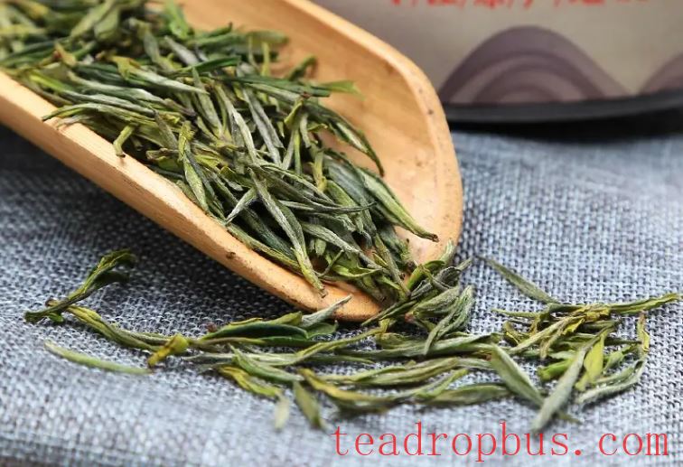 The Price of Green Tea per Pound-2