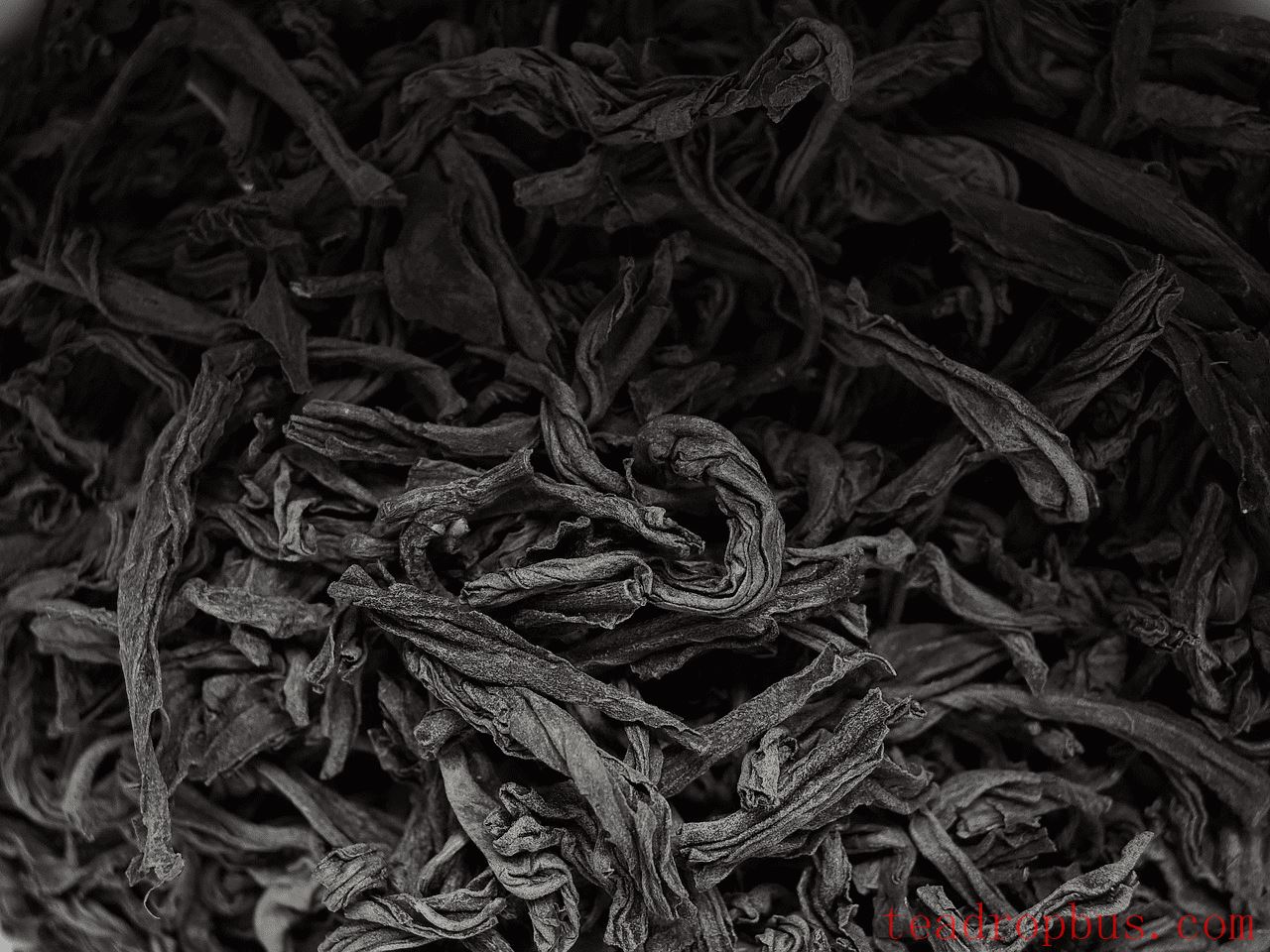 Why is Black Tea Red? Unveiling the Fascinating Chemical Reactions Behind It-3