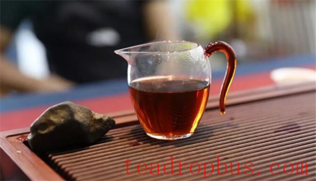 The Role of Tea Fermentation and the Benefits of Drinking Fermented Tea-2