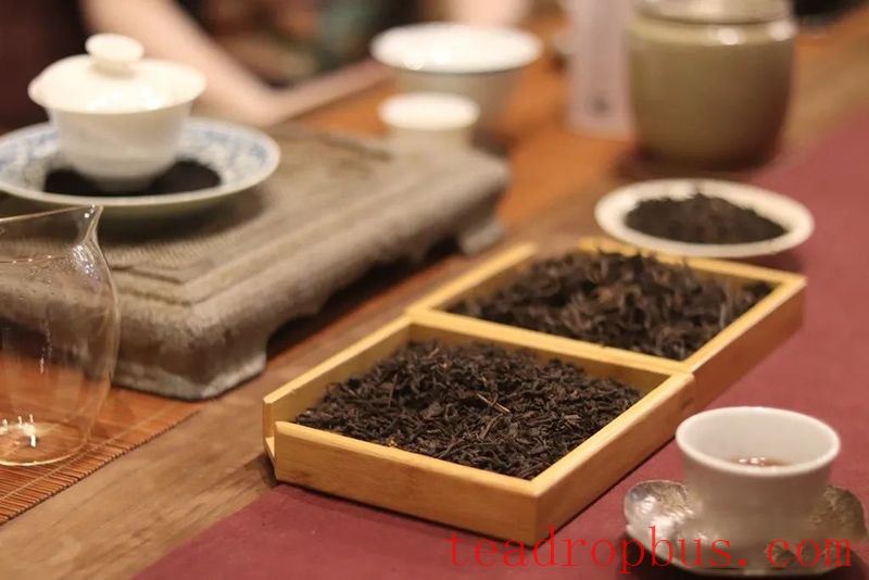 Why do some Heipao teas of the same vintage have such disparate prices?-2