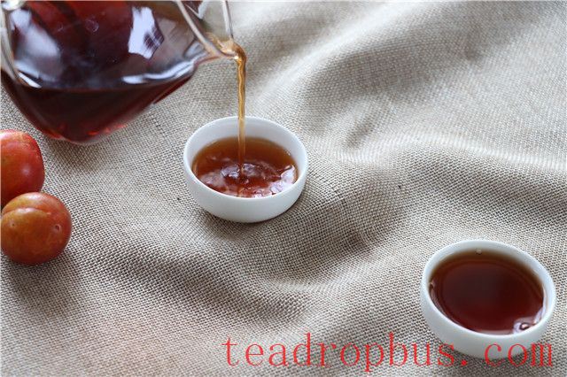 Side Effects of Drinking Aged Pu'er Tea Long-Term-3