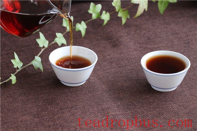 Four Key Points to Consider When Selecting Pu'er Tea: Clarity, Purity, Proper Storage, and Character-3