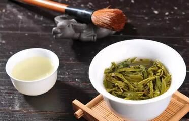The Benefits and Brewing Method of Longjing Tea!-2-ChinaTeaGuru: Exploring Chinese Tea Culture and Kung Fu Tea - Tea Art, Tea Ceremony, Tea Knowledge The Benefits and Brewing Method of Longjing Tea!-2