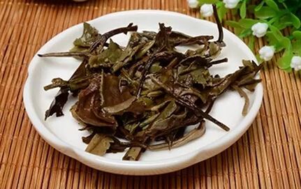 Your White Tea Isn't Holding Up to Multiple Steeps? The Truth is Here.-4