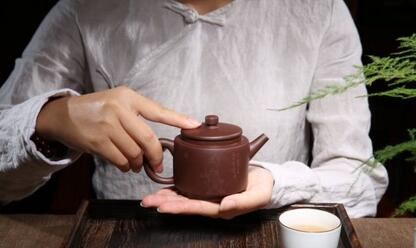 Why I Advise You Not to Play with Purple Clay Teapots?-2