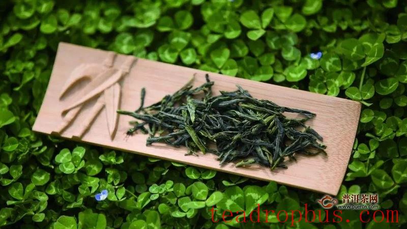 How Much Does a Pound of Liuan Melon Seed Tea Cost?-1