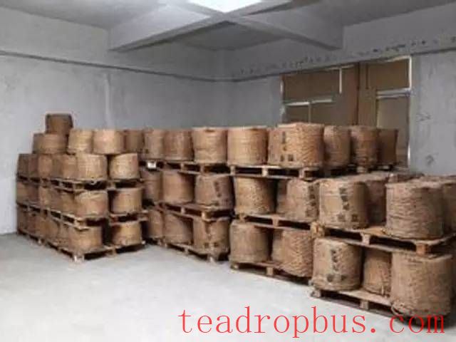 How to Store Liu Bao Tea After Purchase?-2