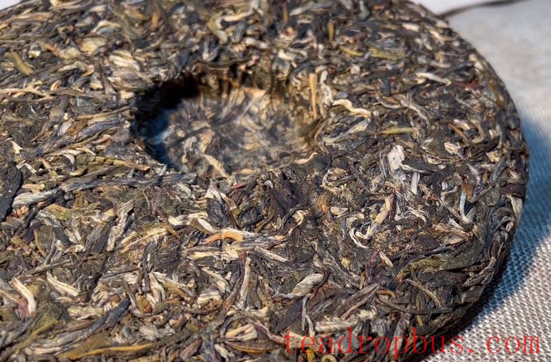 How Long Should Pu'er Tea Age Before It Tastes Good?-3