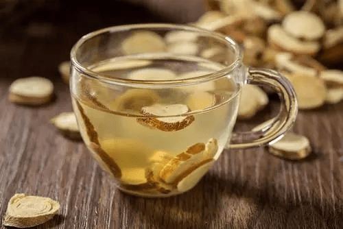 Angelica Sinensis and Astragalus Tea: The Efficacy of Traditional Chinese Herbs-3