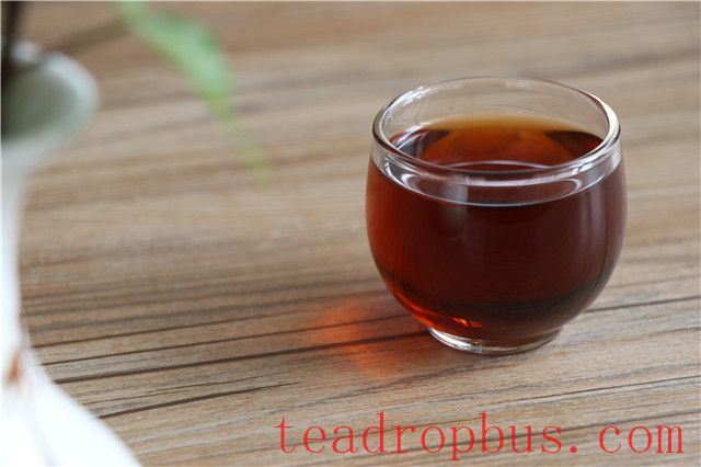 What is Wet Warehouse Tea?-3