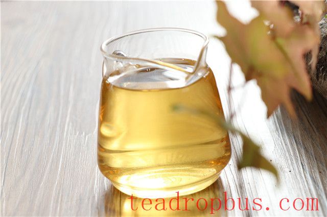 The Advantages and Disadvantages of Raw Pu'er Tea-1