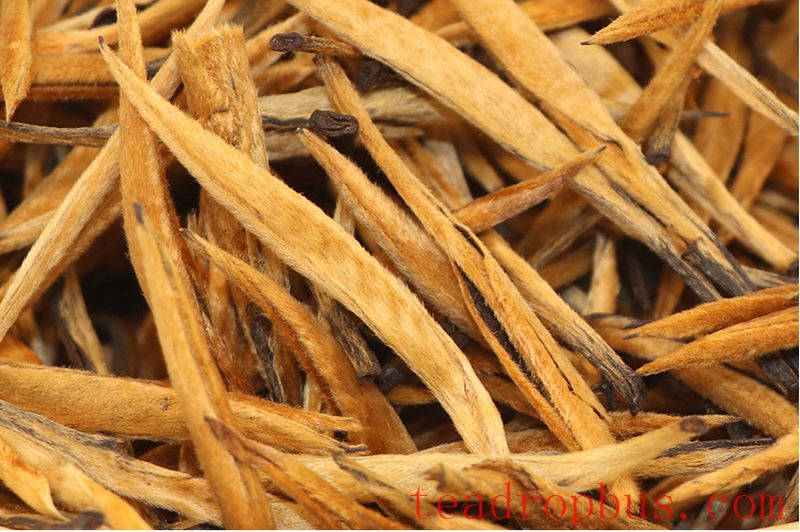 Price of Fengqing Yunnan Black Tea Golden Tips Spring Tea-1