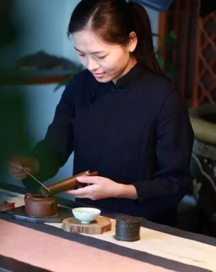 Because of Tea, You Stay Forever Young-4