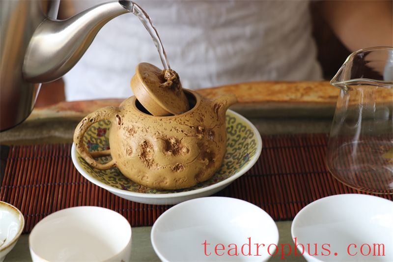 Tea Calms the Restless Heart, Drinking It Brings Composure and Grace-3