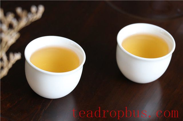 Puer Tea: Should You Choose Raw or Ripe for Weight Loss?-2
