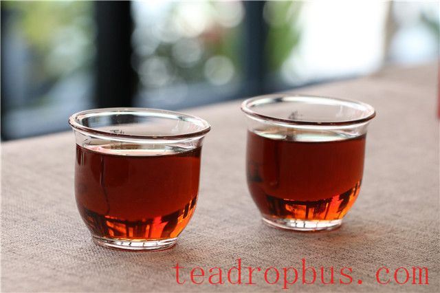 The Benefits and Effects of Pu'er Tea-4