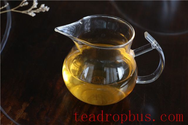 What are the harms of drinking cold herbal tea?-4