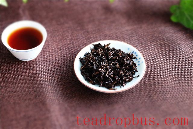 Four Key Points to Consider When Selecting Pu'er Tea: Clarity, Purity, Proper Storage, and Character-4