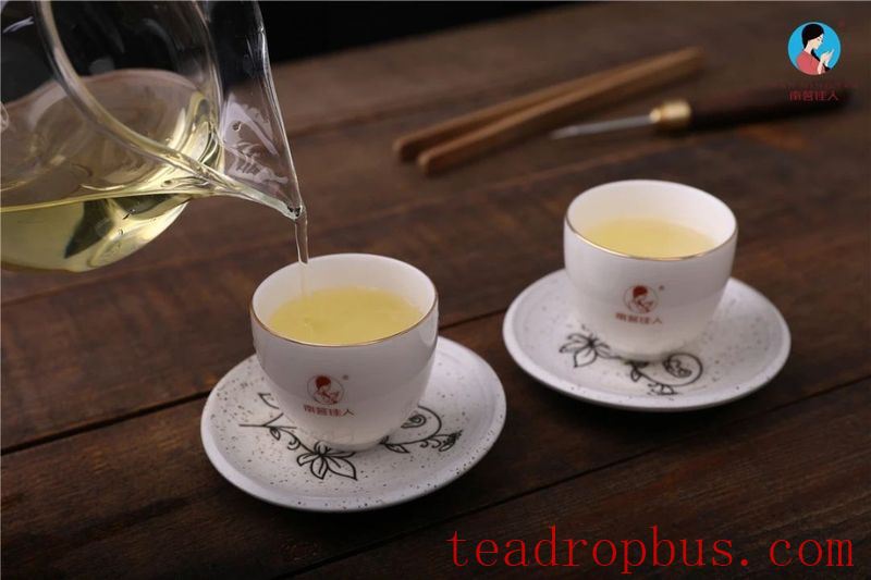 Can you buy genuine ancient trees at a cheaper price by going directly to the tea farmers?-6