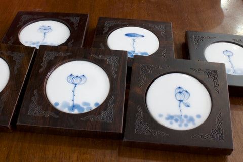 tea saucers