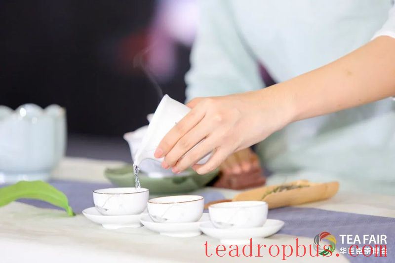 West Lake Longjing Is About to Hit the Market! Grab These Fresh Buying Tips Ahead of Time-1