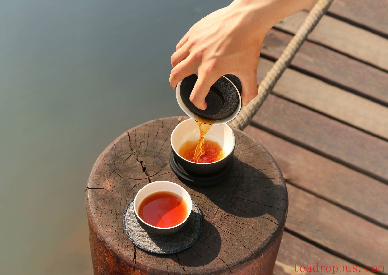 Understanding the Double-Wall Tea Infuser Cup, a New Favorite in Modern Tea Culture-1