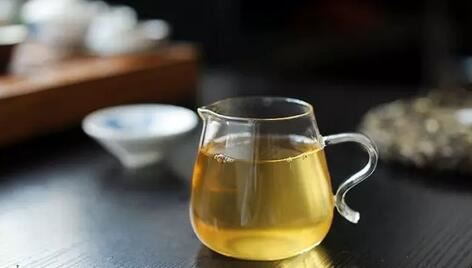 How to Determine the Quality of Pu'er Tea from its Infusion?-1-ChinaTeaGuru: Exploring Chinese Tea Culture and Kung Fu Tea - Tea Art, Tea Ceremony, Tea Knowledge How to Determine the Quality of Pu'er Tea from its Infusion?-1