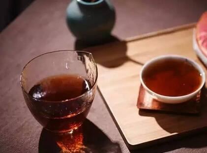 Elegant Women, Like Pu'er Tea-9-ChinaTeaGuru: Exploring Chinese Tea Culture and Kung Fu Tea - Tea Art, Tea Ceremony, Tea Knowledge Elegant Women, Like Pu'er Tea-9