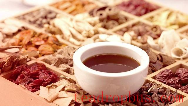 Menstrual Irregularities? Try These Herbal Teas for Menstrual Regulation!-3