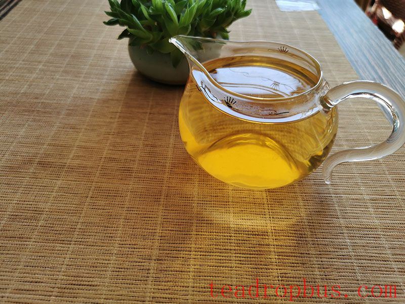 The Dangers of Drinking Strong Tea on an Empty Stomach in the Morning-2