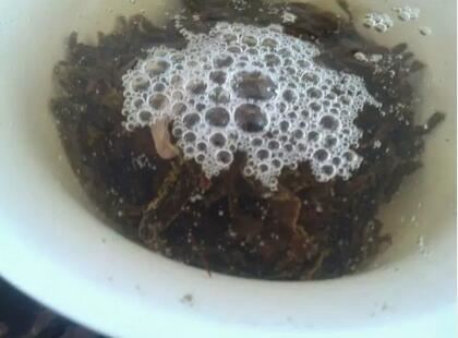 Has Your Tea Been Stored Too Long? Three Methods to Brew It Back to Its Original Flavor-3-ChinaTeaGuru: Exploring Chinese Tea Culture and Kung Fu Tea - Tea Art, Tea Ceremony, Tea Knowledge Has Your Tea Been Stored Too Long? Three Methods to Brew It Back to Its Original Flavor-3
