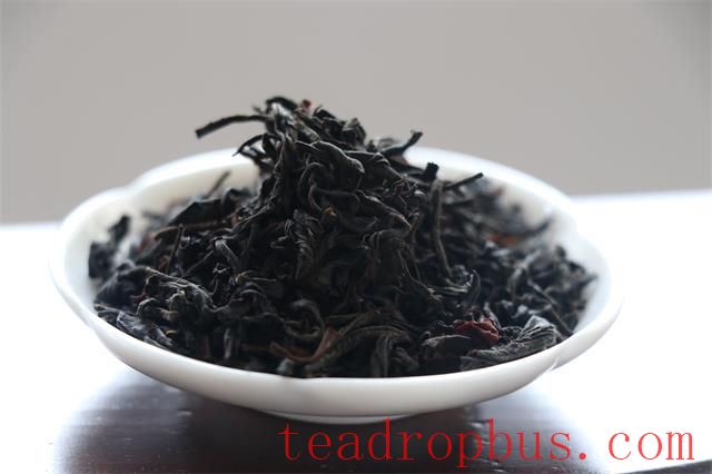 The Benefits, Effects, and Taboos of Drinking Black Tea in Summer-1