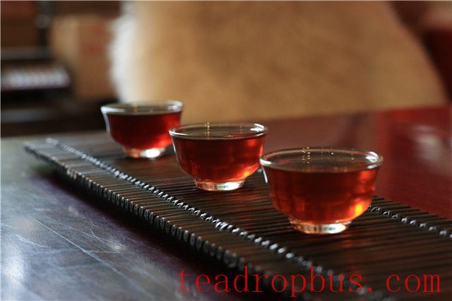 Pu'er Tea with Honey Benefits and Effects-1